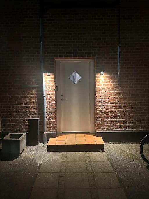 Aalborg Med Fri Parkering I Dejligt Omrade Appartamento